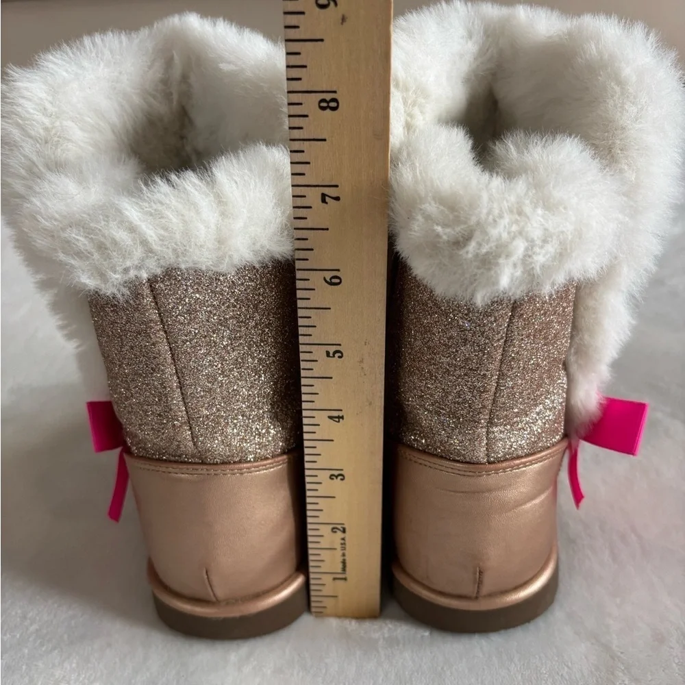 Juicy Couture Snow Boots Gold Glitter Kids Sparkling Faux Fur Size 3